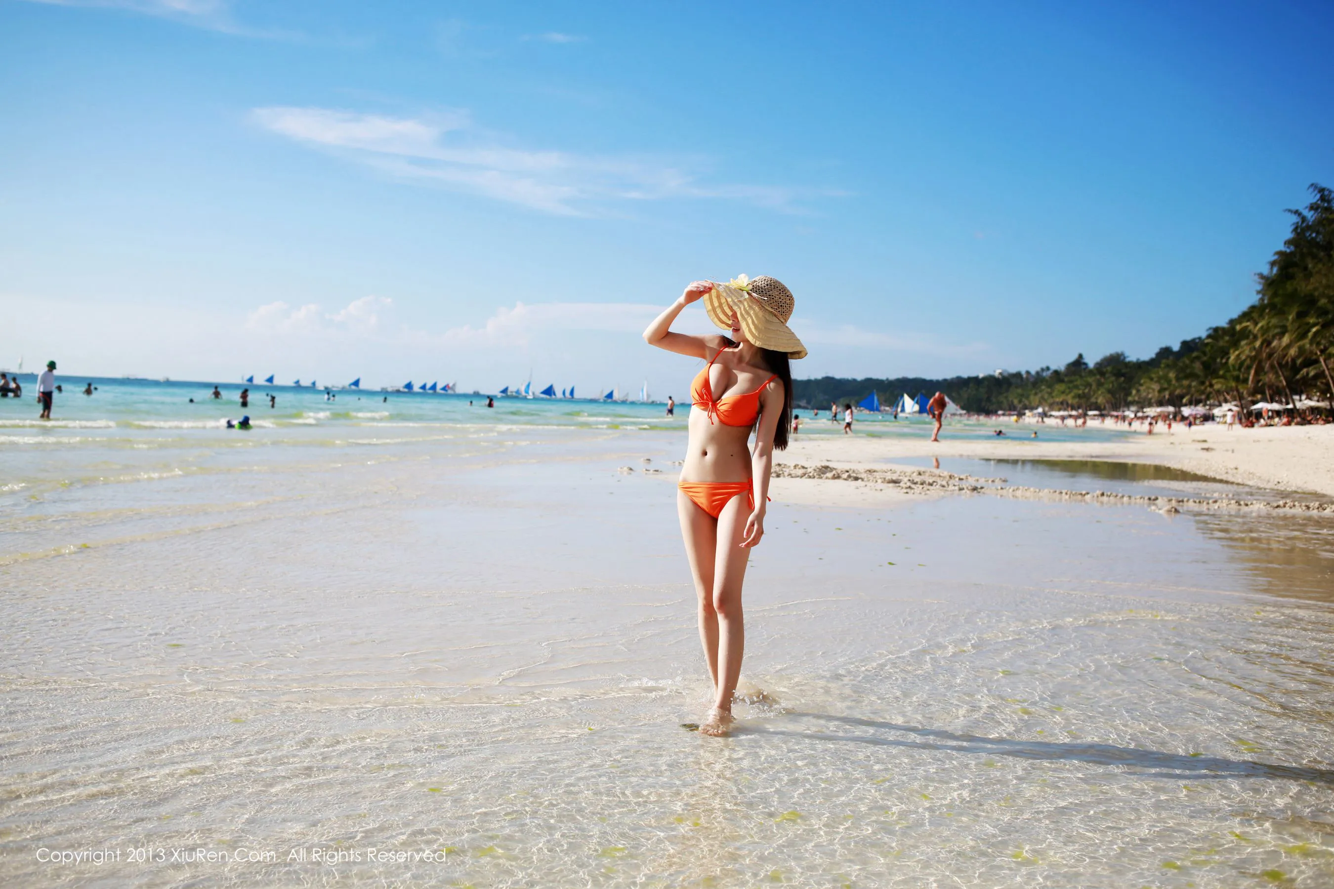  小小白思宜 &爆乳比基尼女神 秀人网 No.028第14张