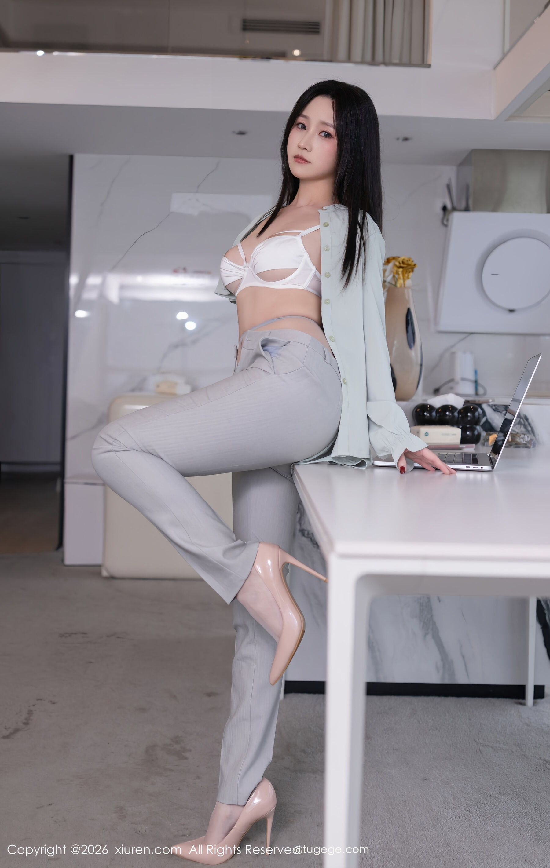  秀人网 杏子Yada Vol.11285 [81P]第9张