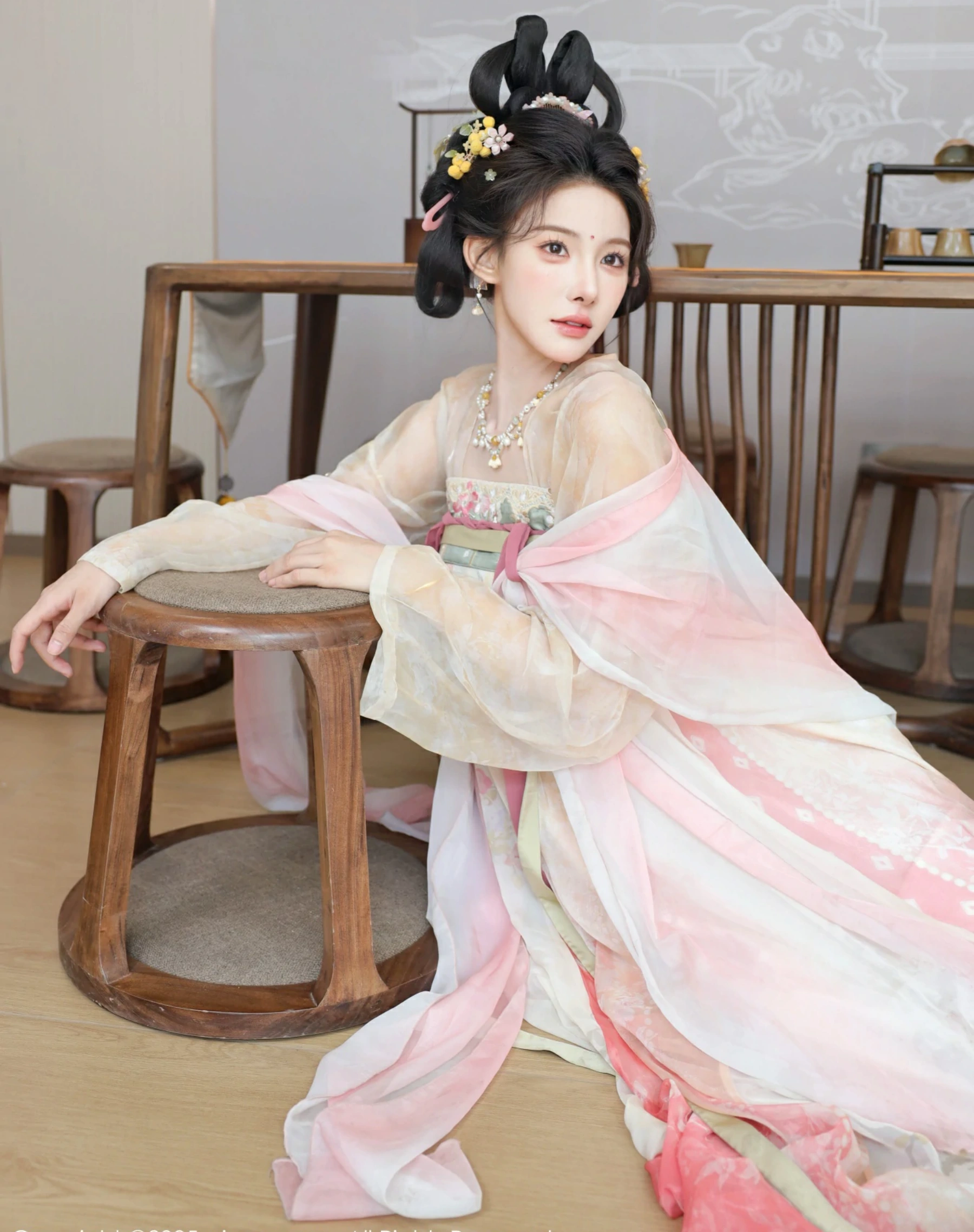  秀人网 No.10645 梨霜儿 [82P]第13张