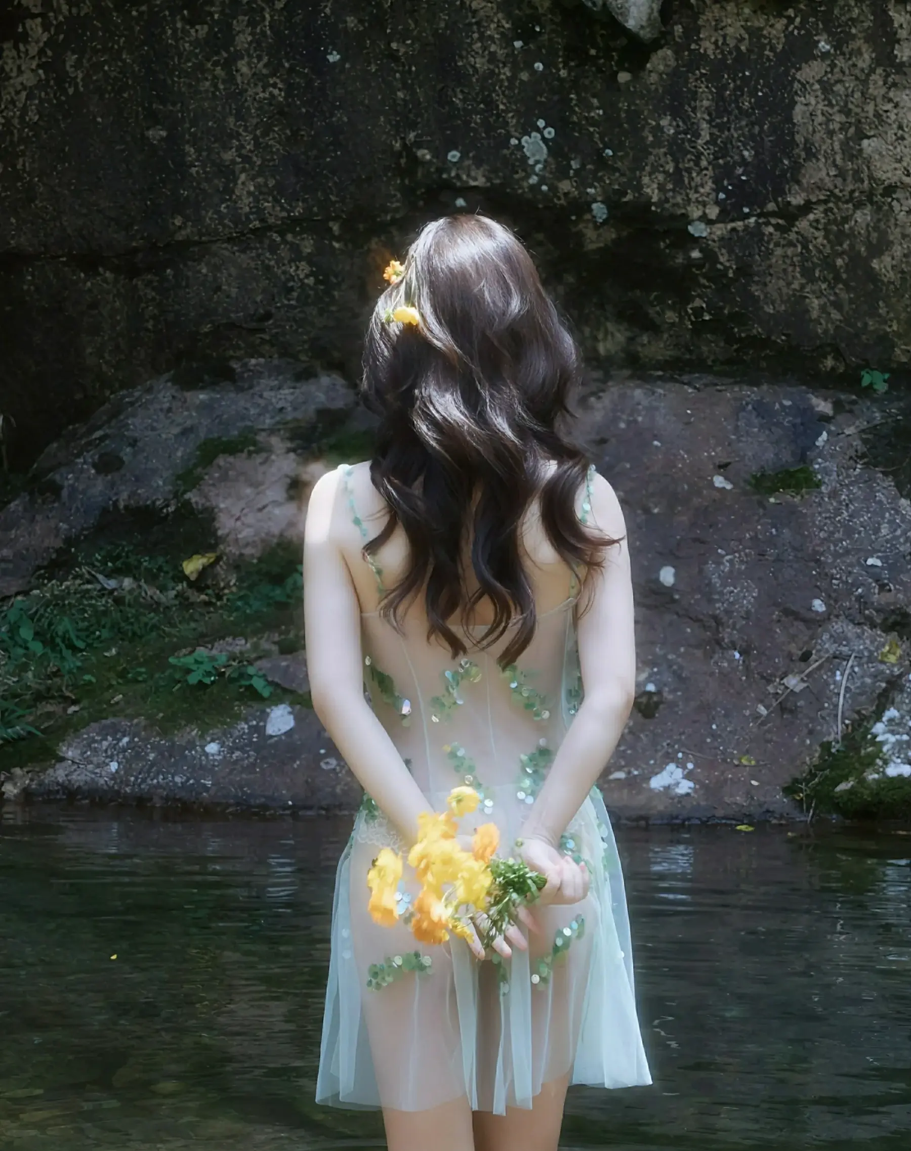  秀人网 No.10756 尹甜甜 [60P]第2张