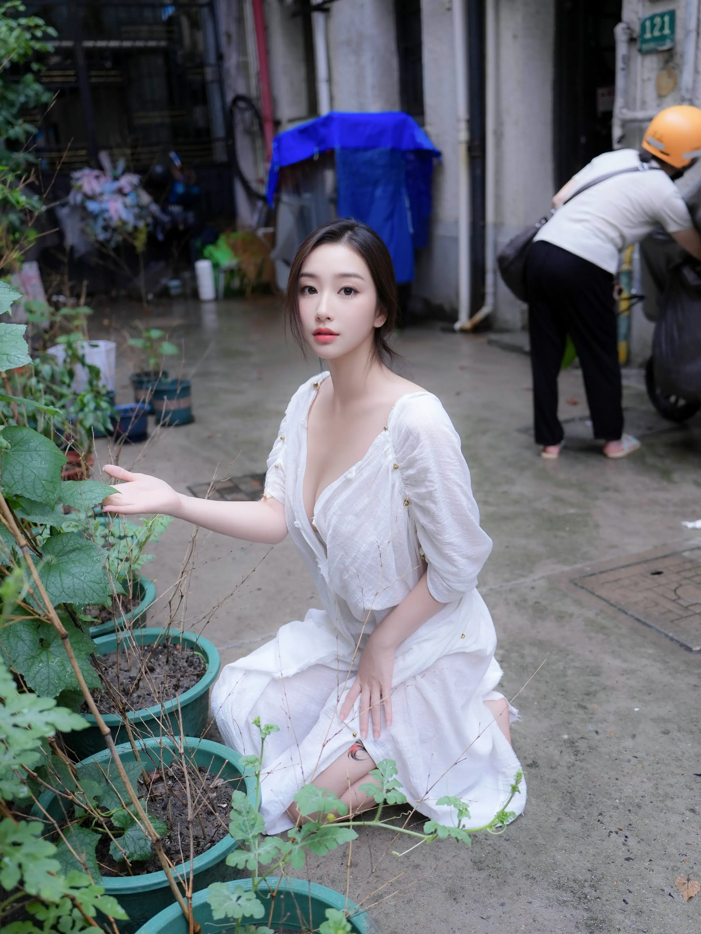 XiuRen 内购版 No.10603 楠芝 身着白色长裙的美女画家 [78P]第17张