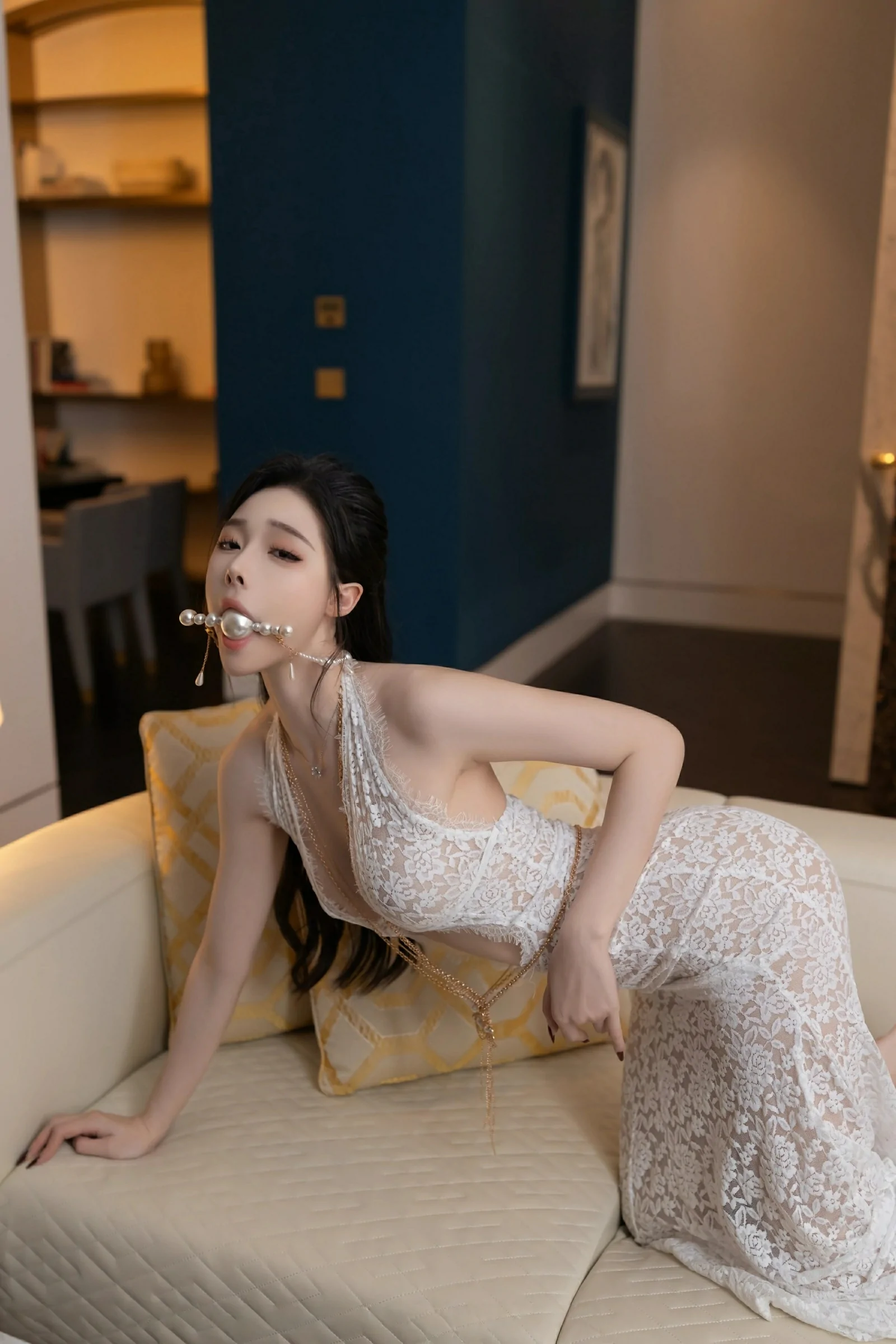  秀人网 No.10378 小逗逗 [82P]第6张