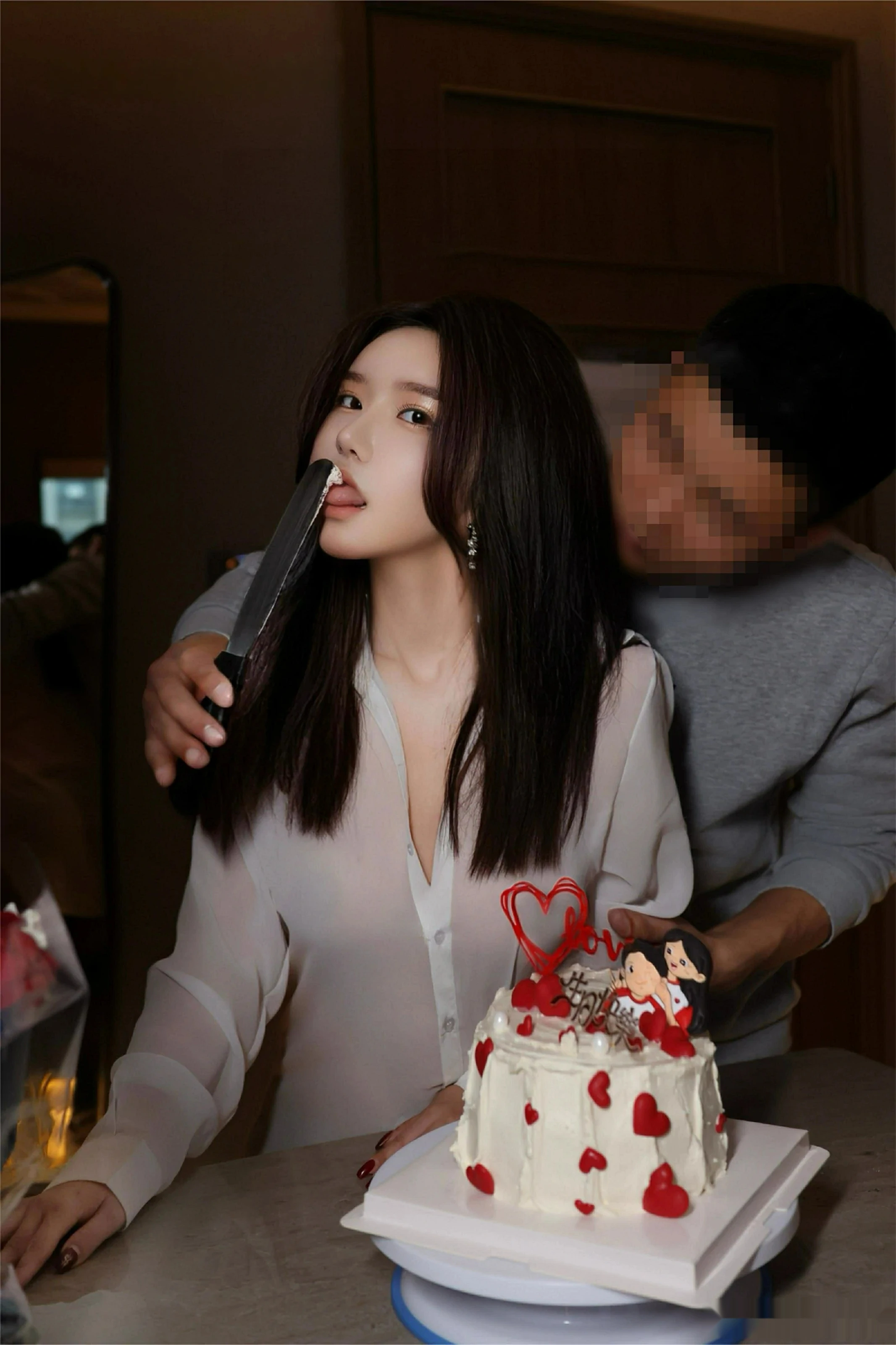  XiuRen 内购版 No.9983 小薯条nienie 结婚纪念日 [129P]第37张
