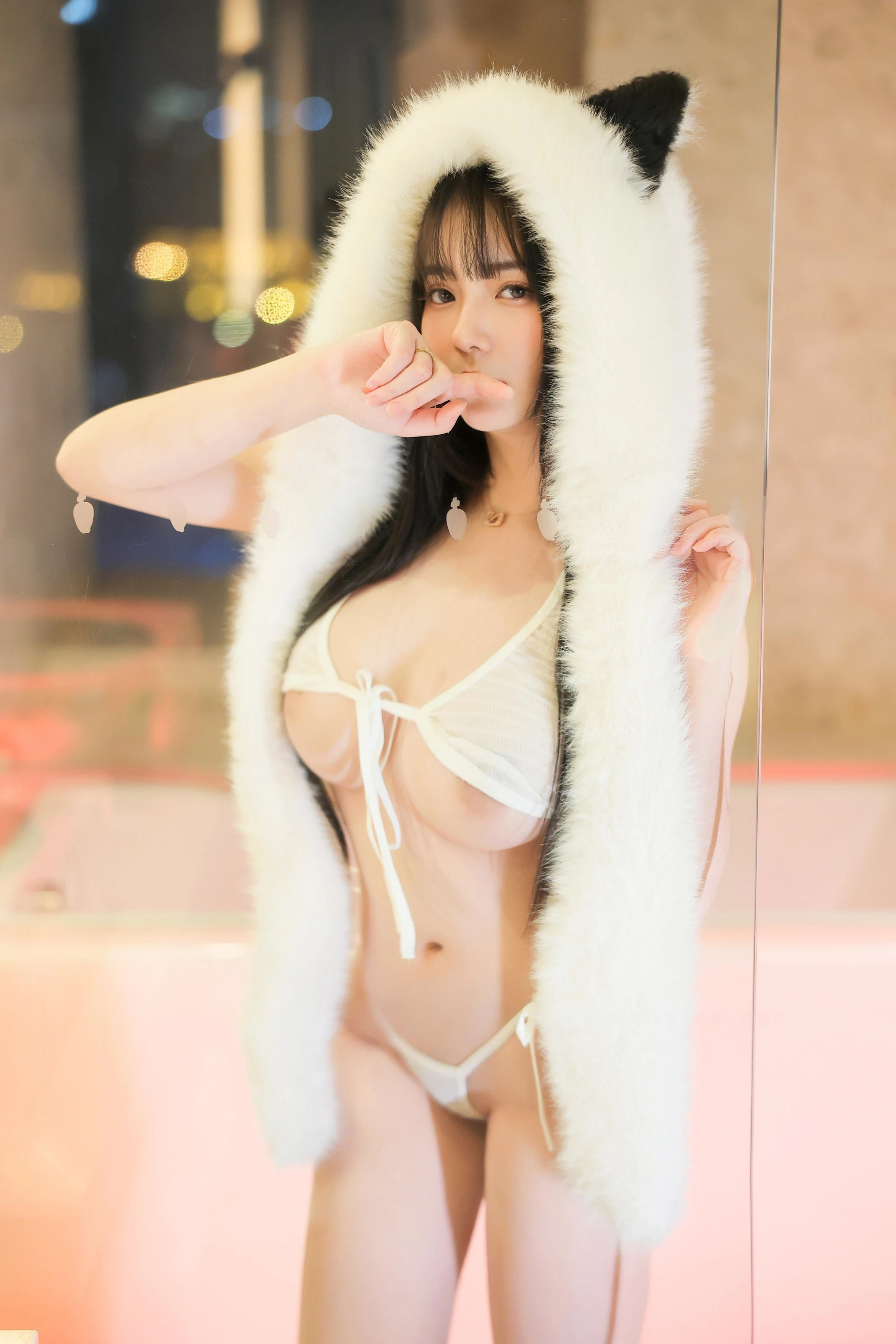  XiuRen 内购版 No.10302 软情 白色小猫咪 [60P]第9张