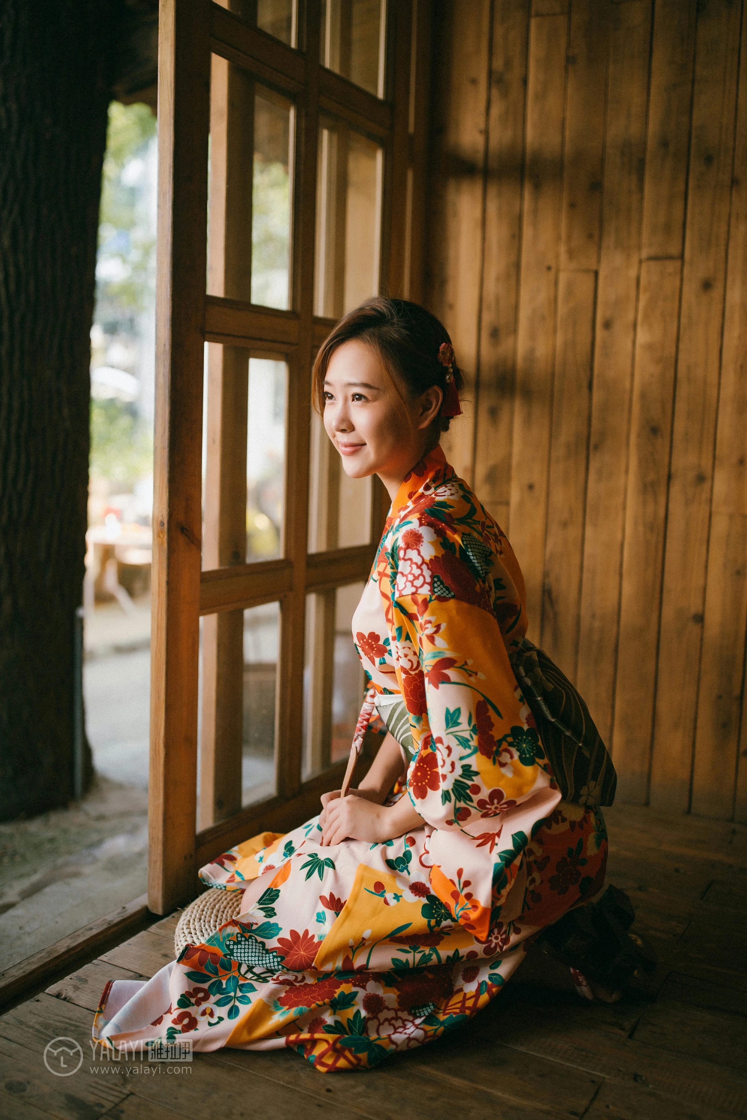 [YALAYI雅拉伊]NO.140 日清和室 张雨青 碎花和服性感私房写真集第1张