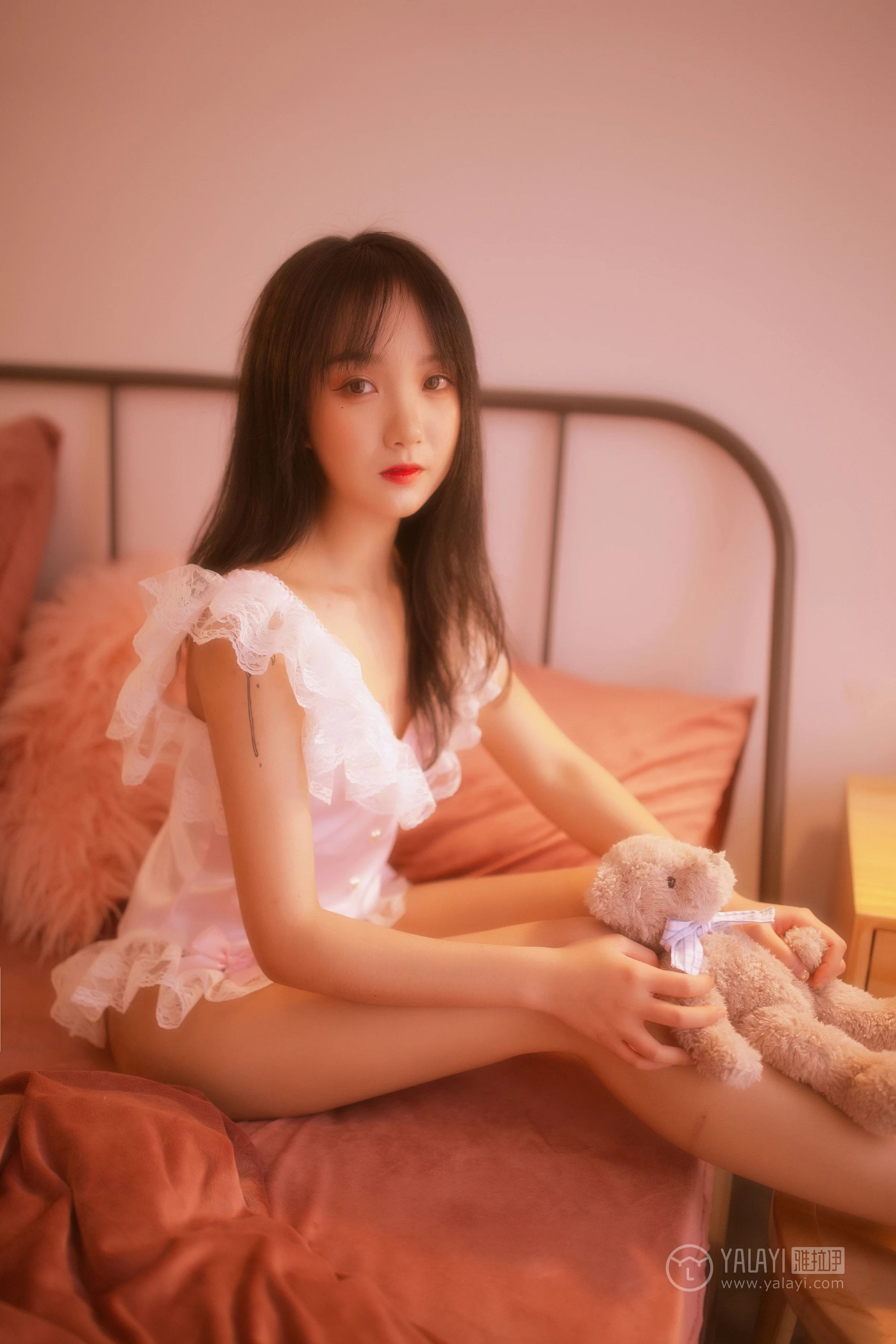 [YALAYI雅拉伊]NO.160 薄紗少女 夏夏 白色透视情趣睡衣性感私房写真集第8张