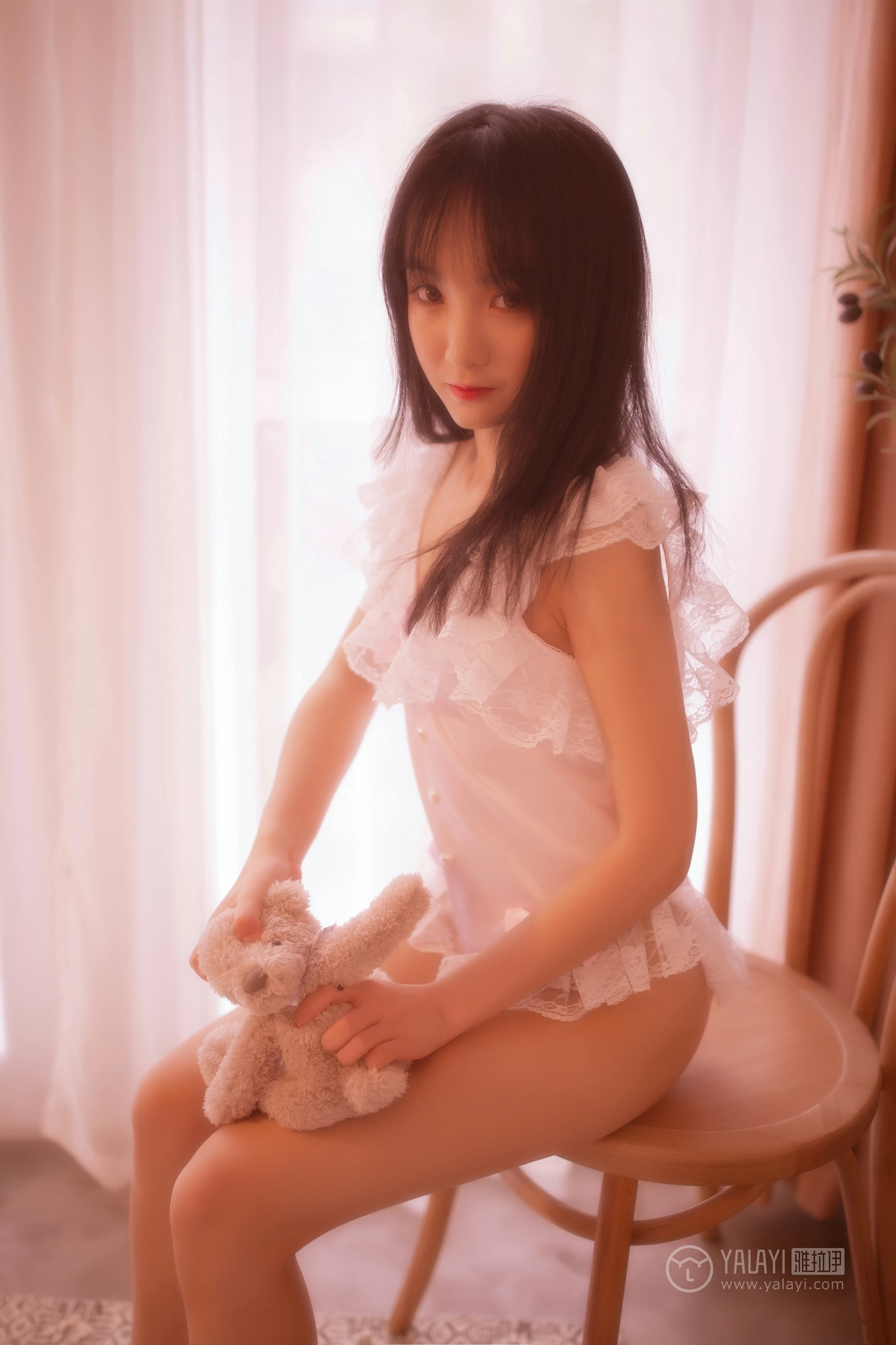 [YALAYI雅拉伊]NO.160 薄紗少女 夏夏 白色透视情趣睡衣性感私房写真集第9张