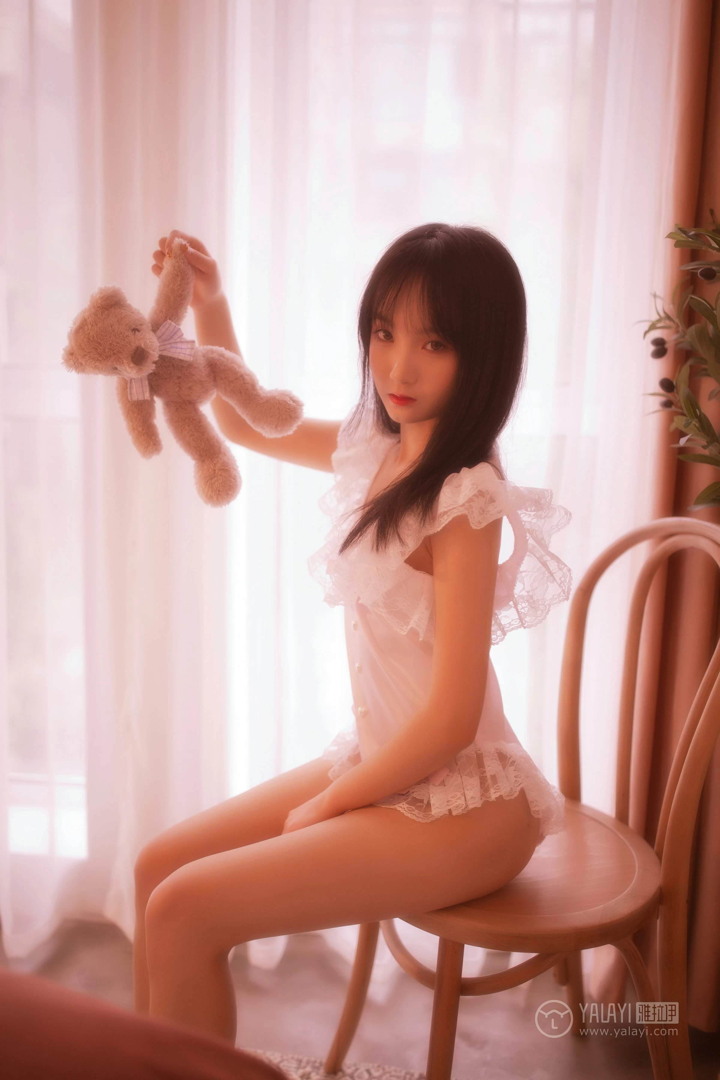 [YALAYI雅拉伊]NO.160 薄紗少女 夏夏 白色透视情趣睡衣性感私房写真集第10张