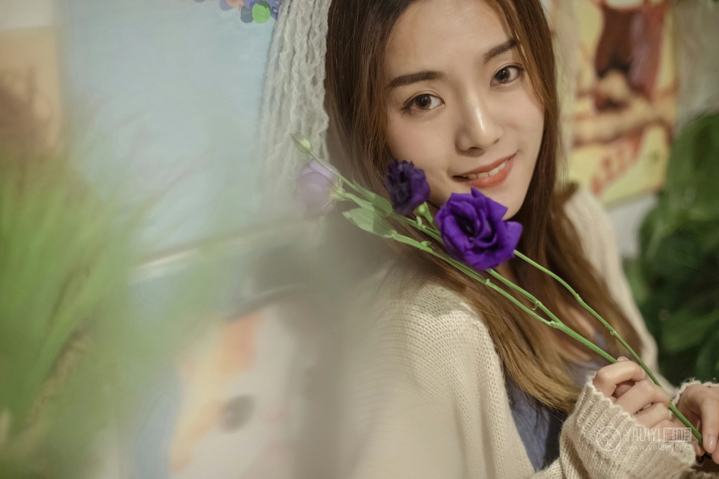 [YALAYI雅拉伊]No.175 不如和我虚度时光 白日梦 米色外套加灰色吊带连衣裙性感私房写真集第12张