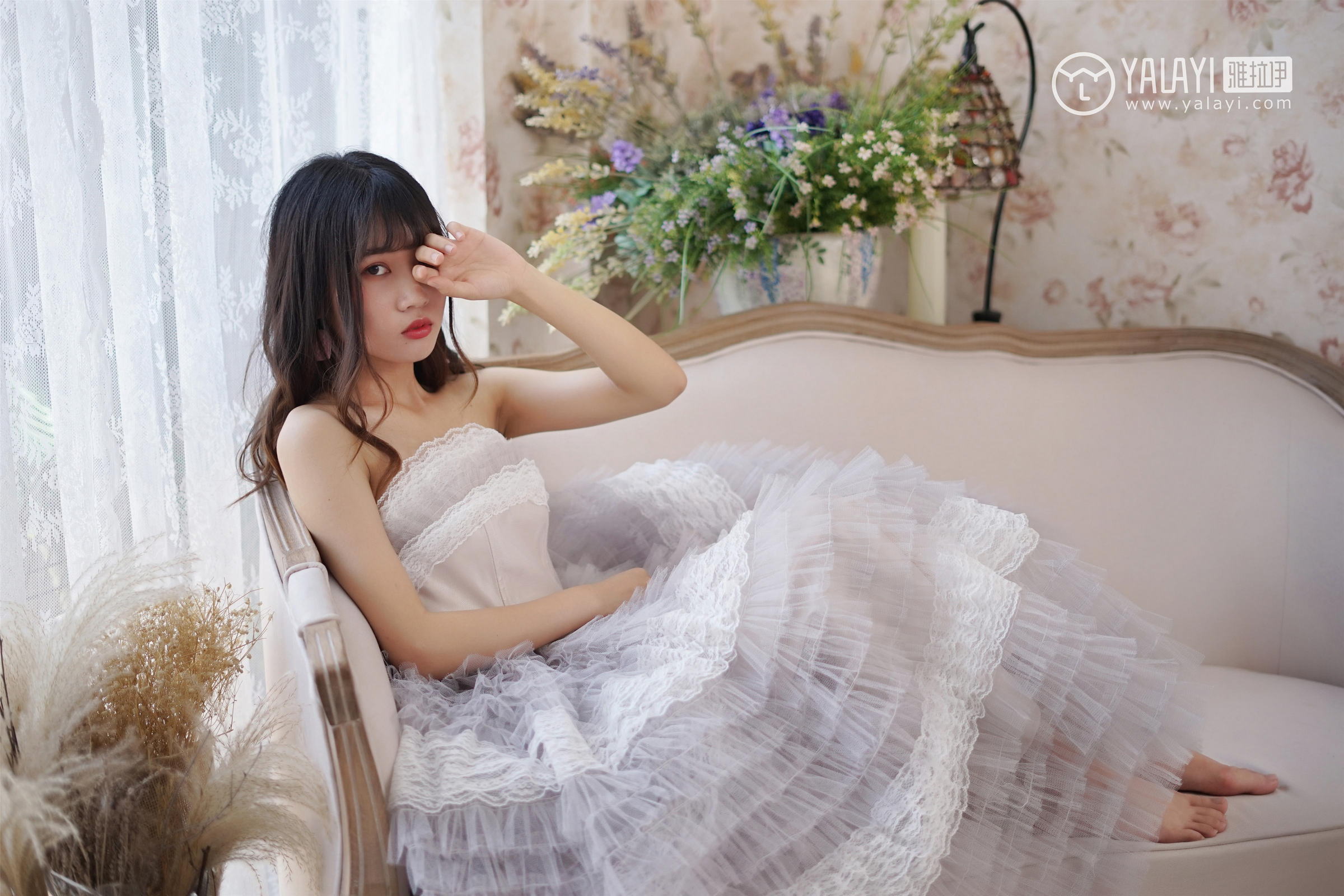 [YALAYI雅拉伊]NO.003 小公主的薄纱裙 公主小兔子 白色透视抹胸连衣裙性感私房写真集第3张