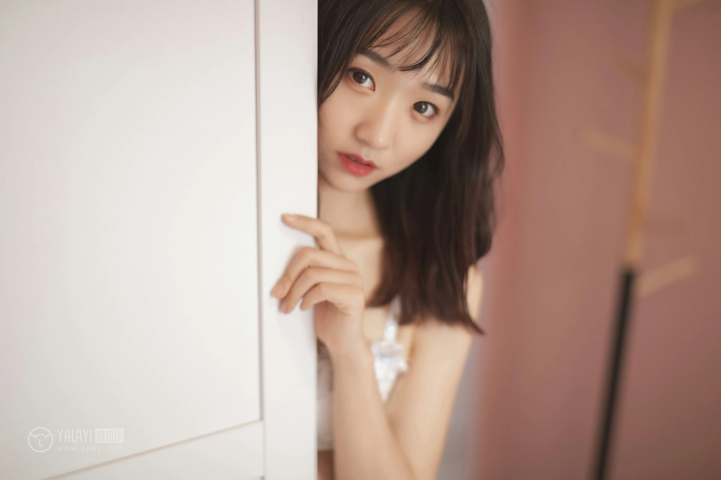 [YALAYI雅拉伊]No.326 和你 念念 白色情趣蕾丝内衣性感私房写真集第9张