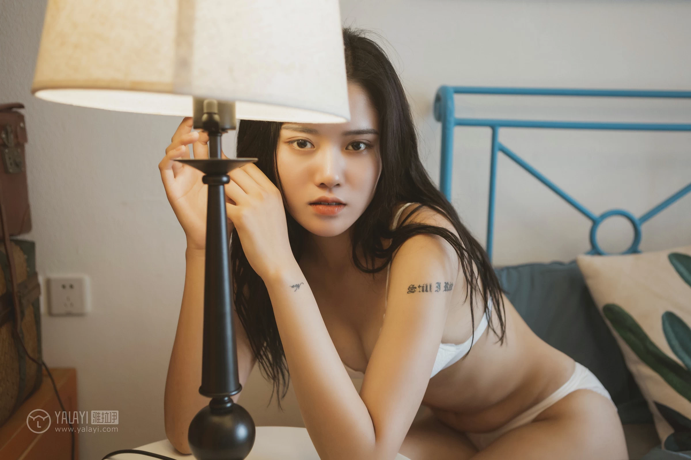 [YALAYI雅拉伊]No.344 情绪断片 荔子 白色蕾丝内衣性感私房写真集第9张