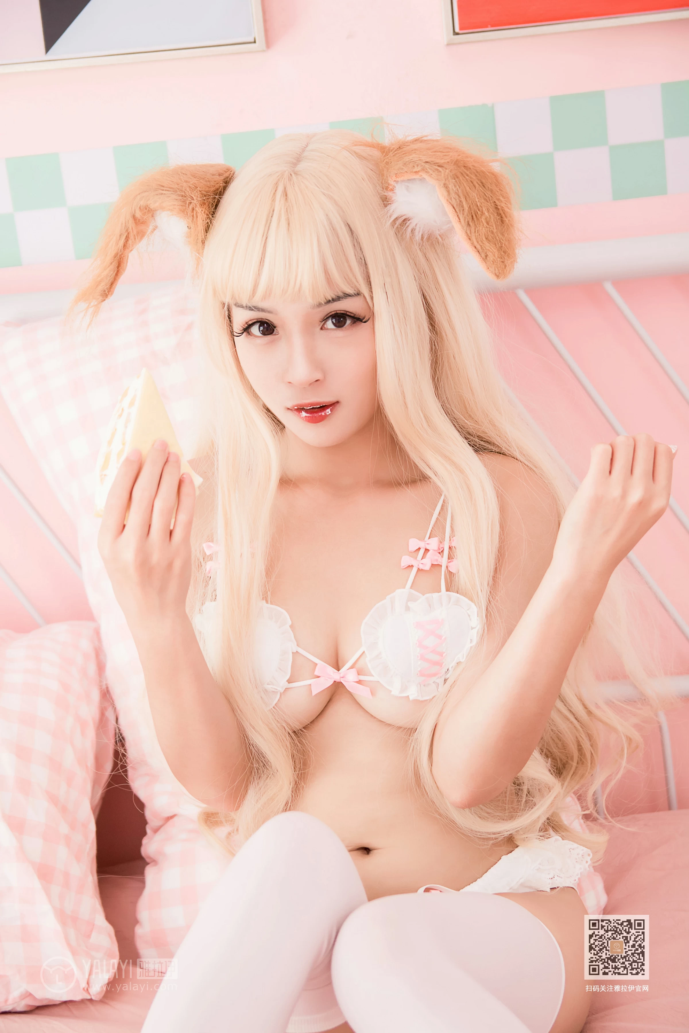 [YALAYI雅拉伊]Vol.497 白色比基尼 艾丽 透视情趣内衣加白色丝袜美腿性感私房写真集第10张