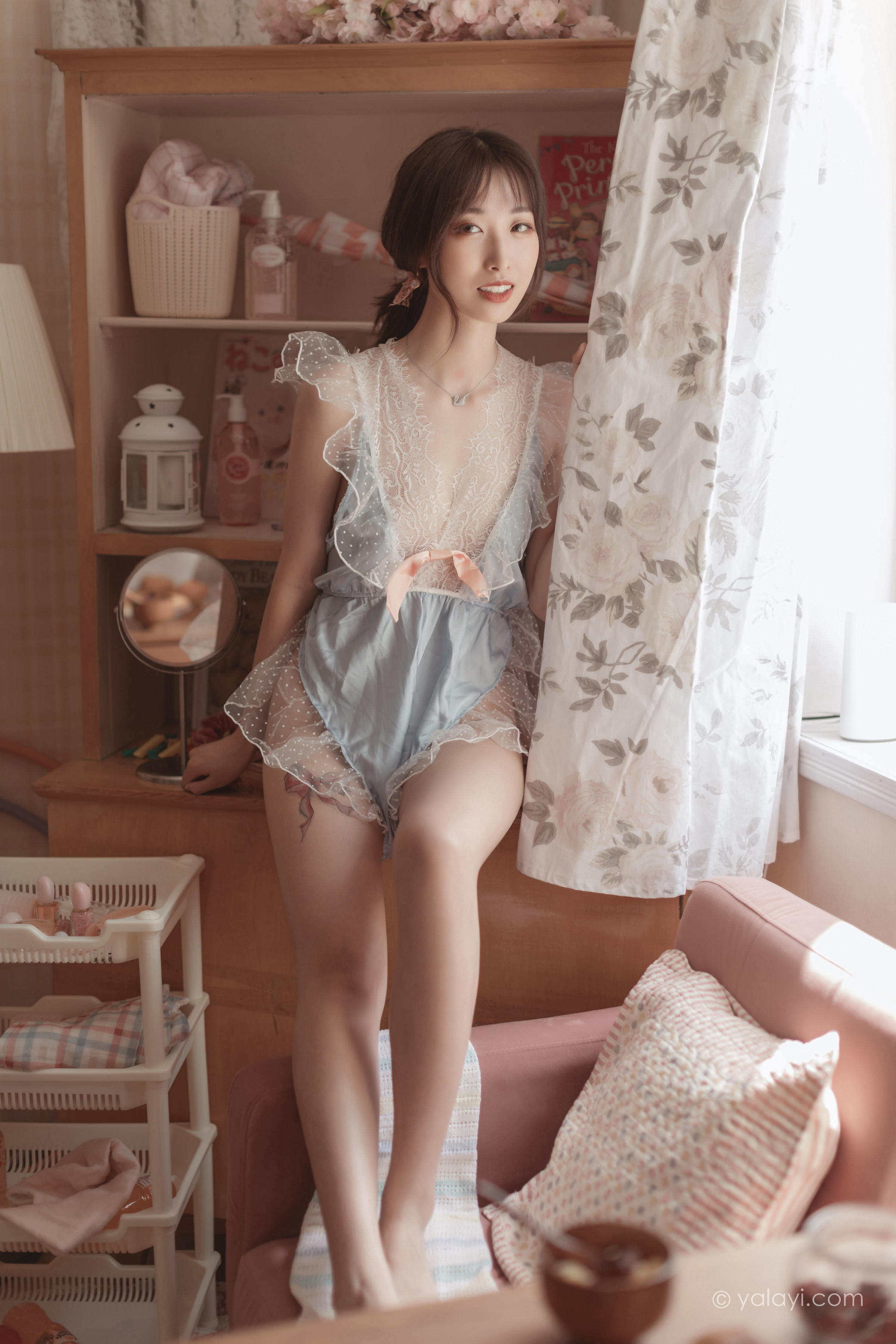 [YALAYI雅拉伊]2022.03.23 佳人有约 佳佳 透视情趣睡衣居家性感私房写真集第4张