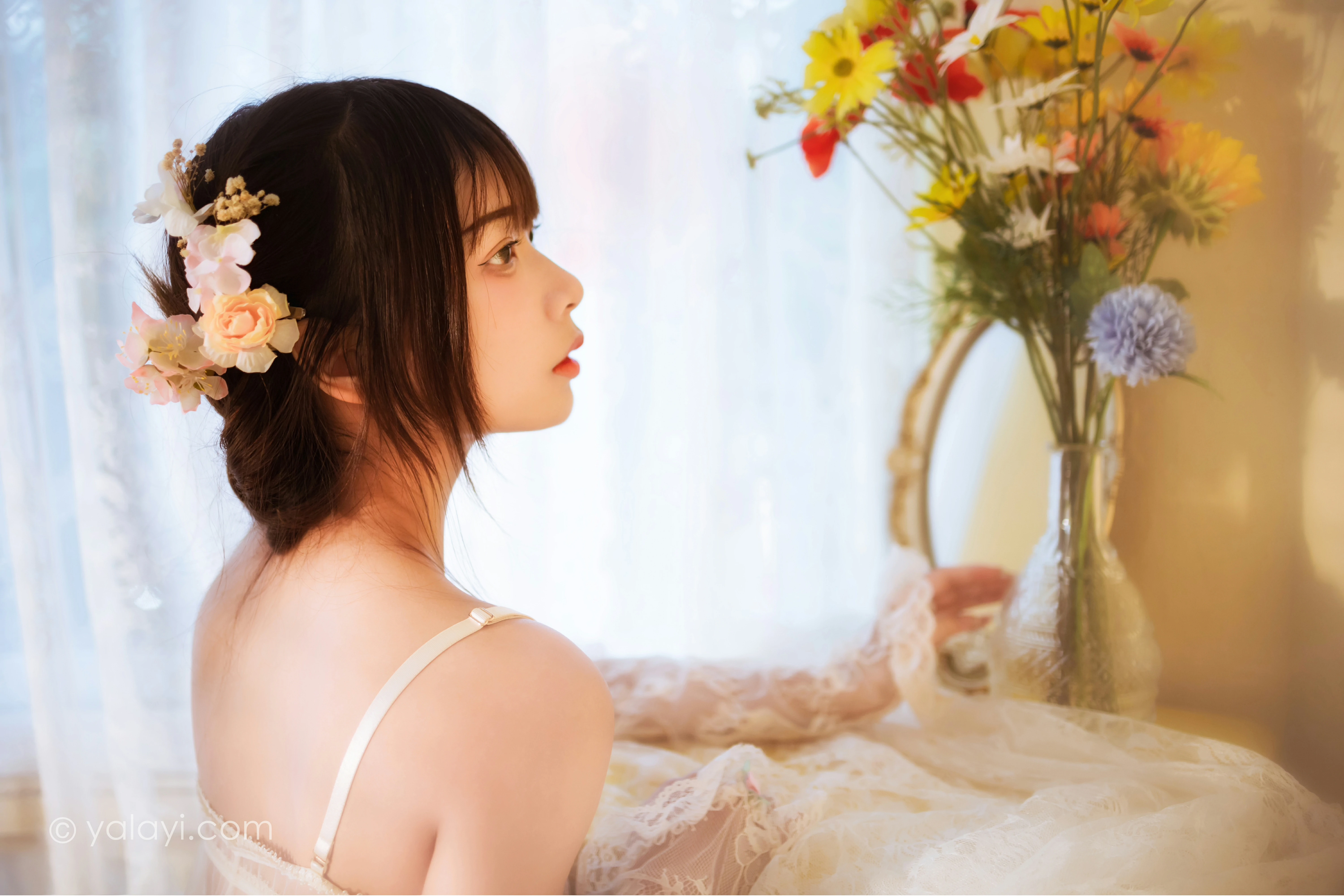 [YALAYI雅拉伊]NO.807 似梦初觉 阿禾 白色透视情趣连衣裙加蕾丝内衣性感私房写真集第15张