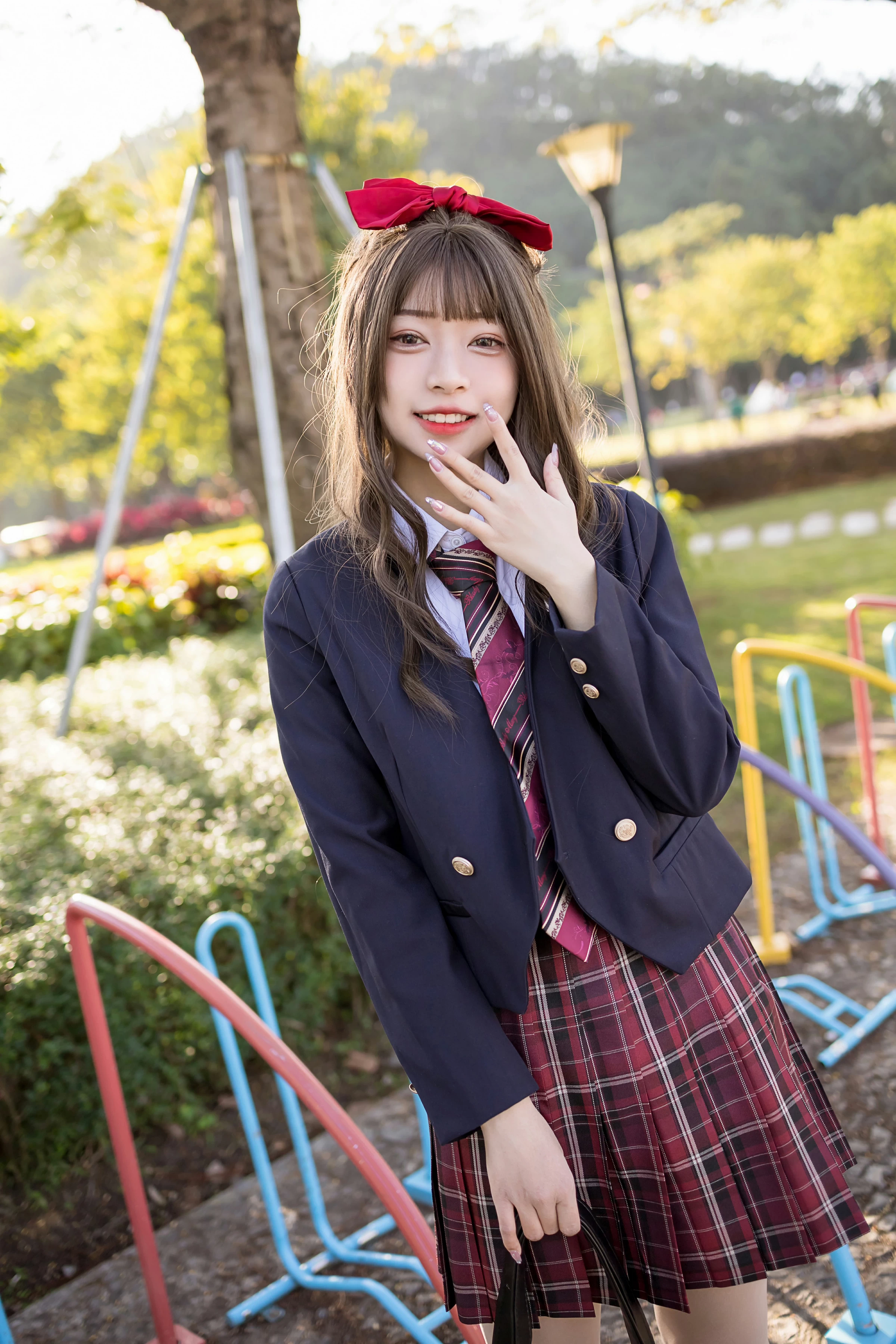 [YALAYI雅拉伊]2022.01.03 最美的青春 阿禾 蓝色JK制服衬衫加红色格子短裙私房写真集第9张