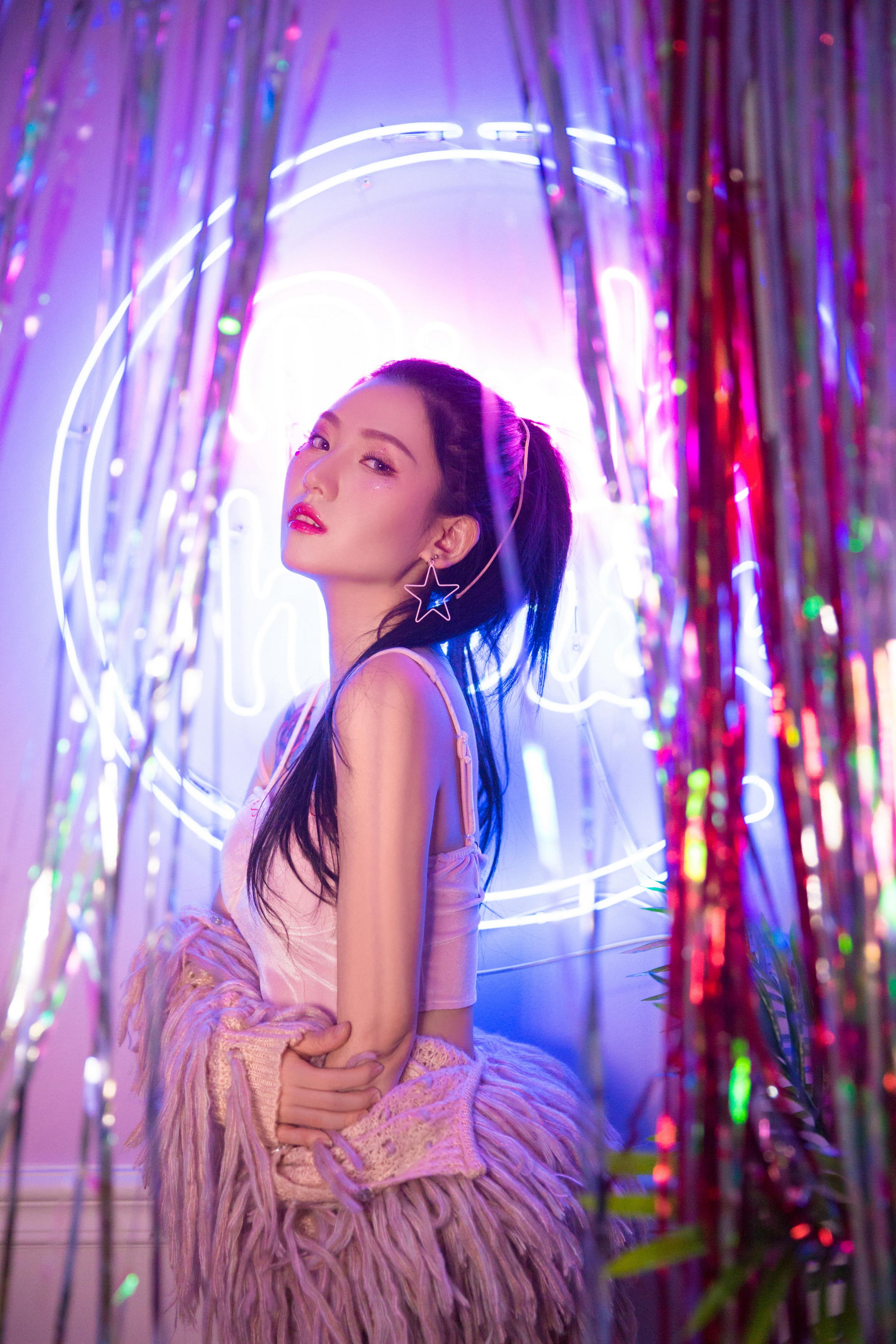 [YALAYI雅拉伊]2022.09.07 热辣辣 和服美女 镂空外套与粉色短裙加粉色内衣性感私房写真集第6张