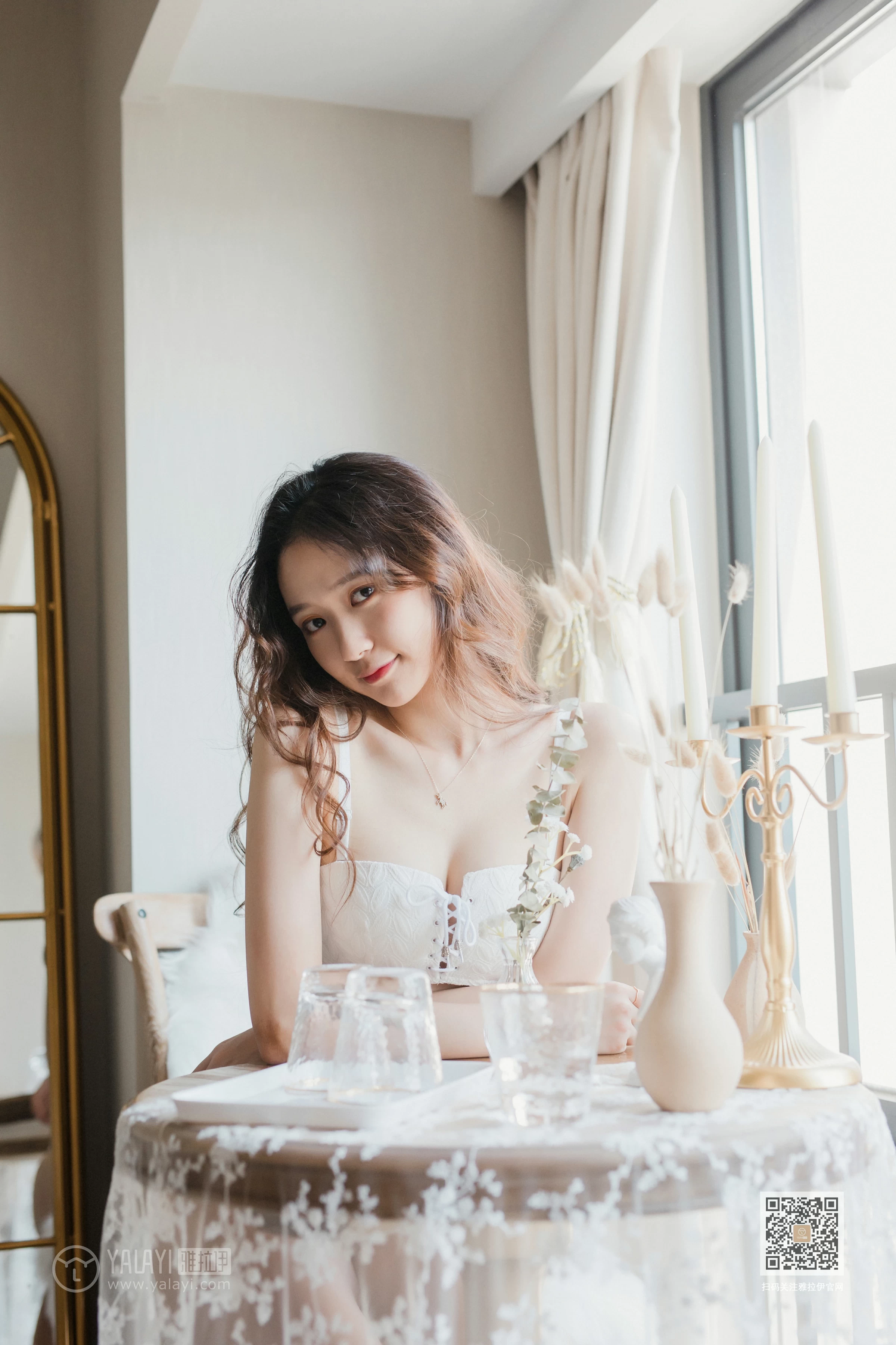 [YALAYI雅拉伊]Vol.467 专属下午茶 晓琳 白色蕾丝内衣性感私房写真集第12张