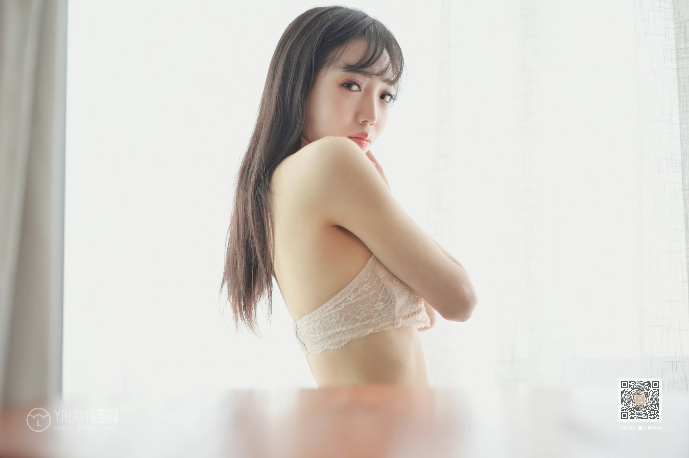 [YALAYI雅拉伊]Vol.469 冰肌白波 软软 白色蕾丝内衣居家性感私房写真集第13张