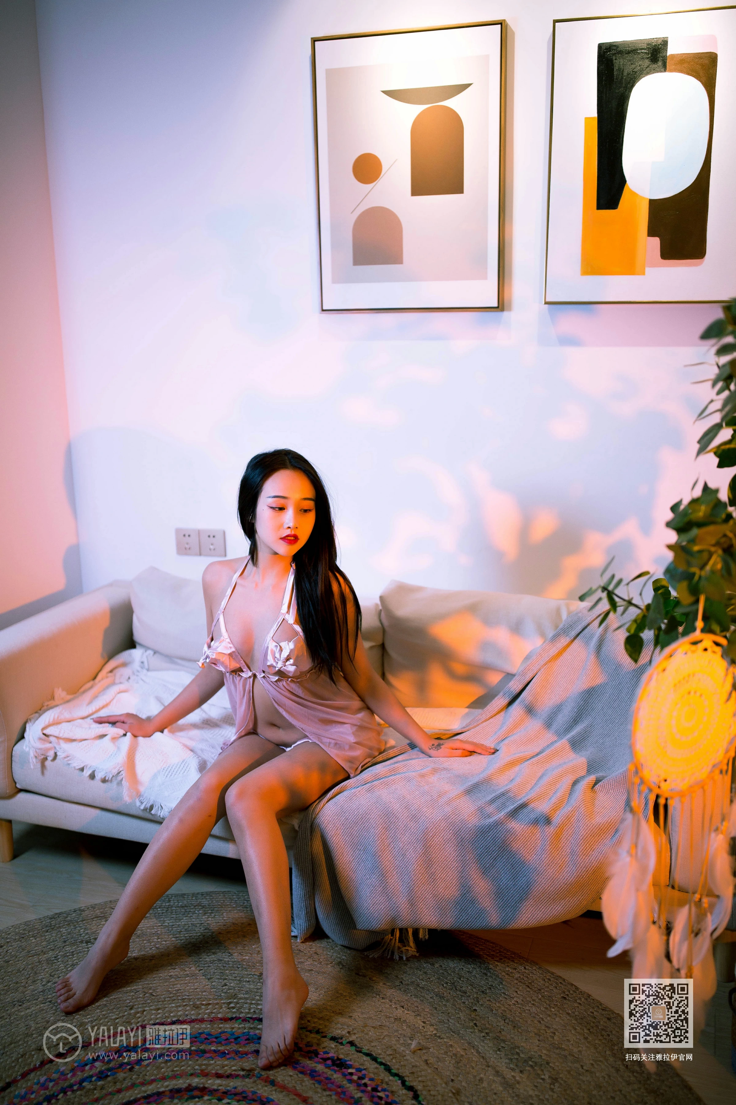 [YALAYI雅拉伊]Vol.535 热浪 优优 粉色透视情趣内衣性感私房写真集第3张