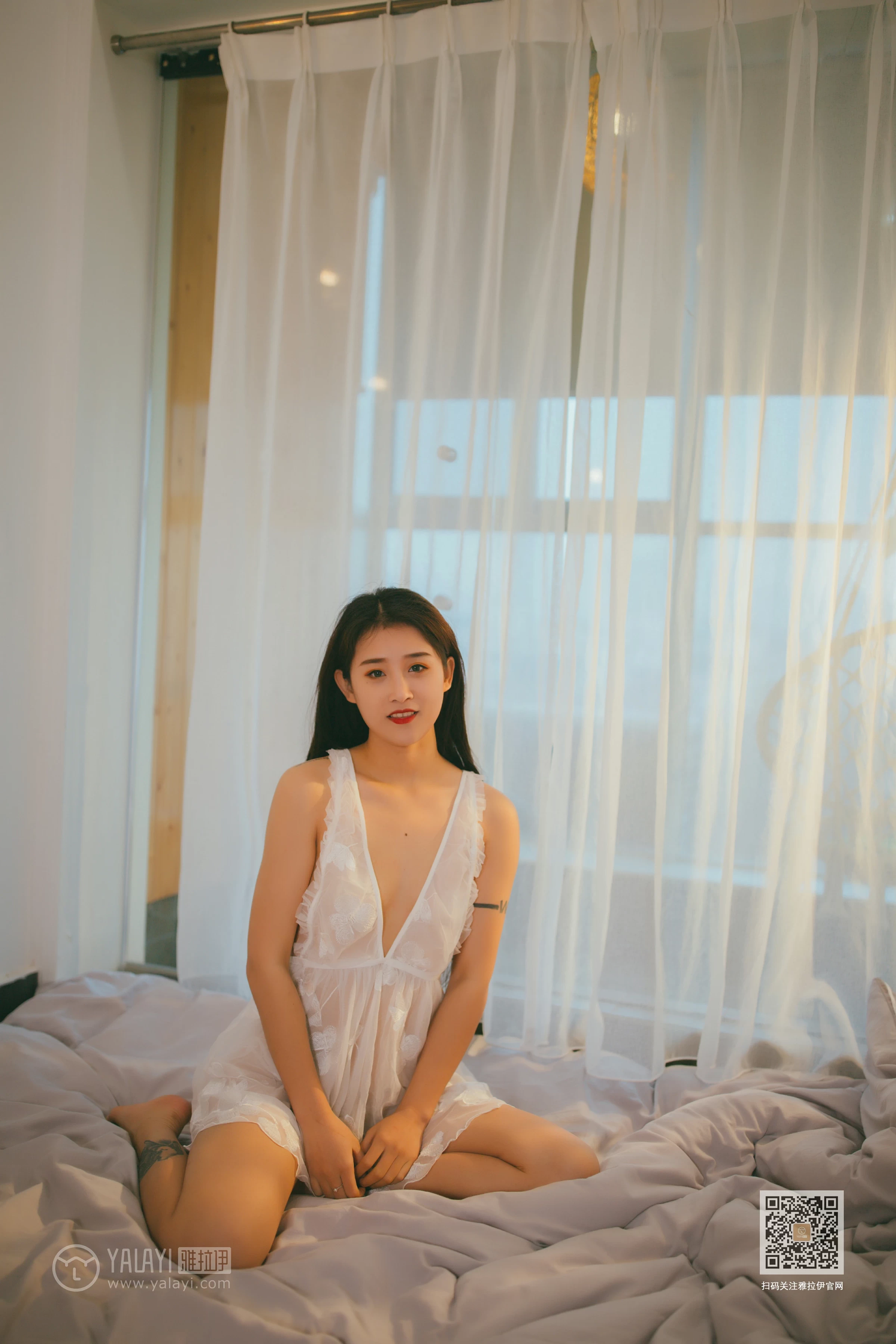 [YALAYI雅拉伊]Vol.536 吹弹可破 素素 白色透视情趣内衣裙性感私房写真集第9张