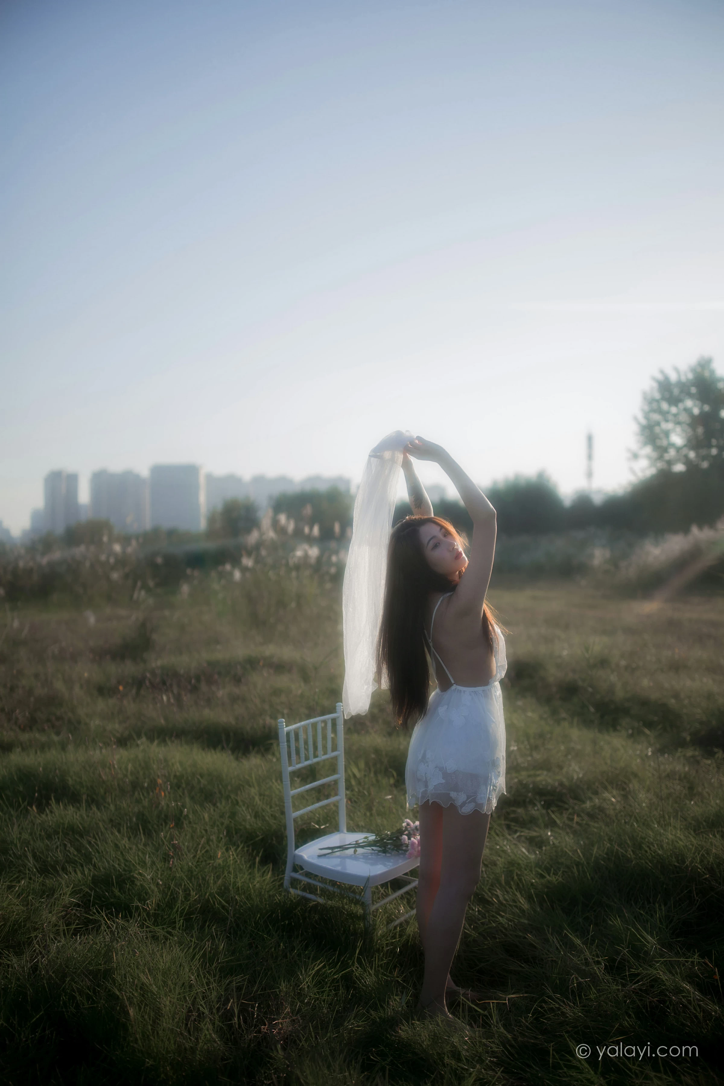 [YALAYI雅拉伊]NO.732 《寻》 籹籹仔 白色透视情趣婚纱性感私房写真集第6张