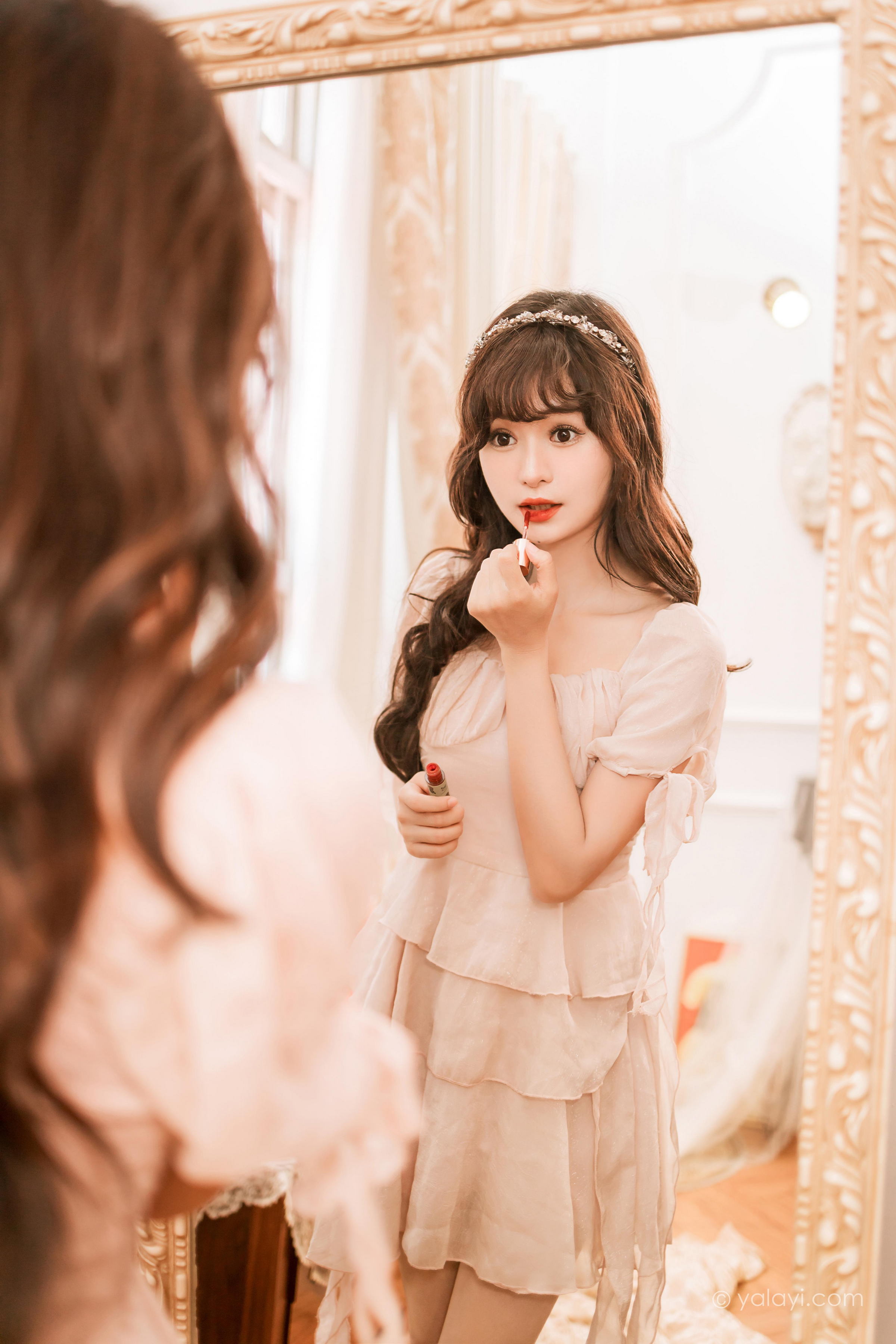 [YALAYI雅拉伊]2023.02.12 我的写真女友 小亭 粉色复古连衣裙居家清纯写真集第9张