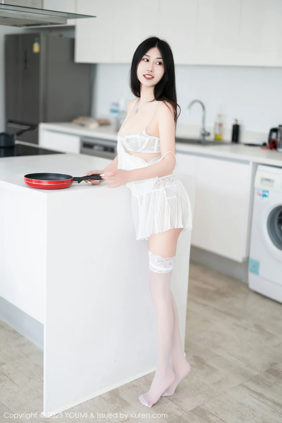  尤蜜荟 Vol.959 laura阿姣 白色网纱服饰泰国旅拍 [86P]第2张