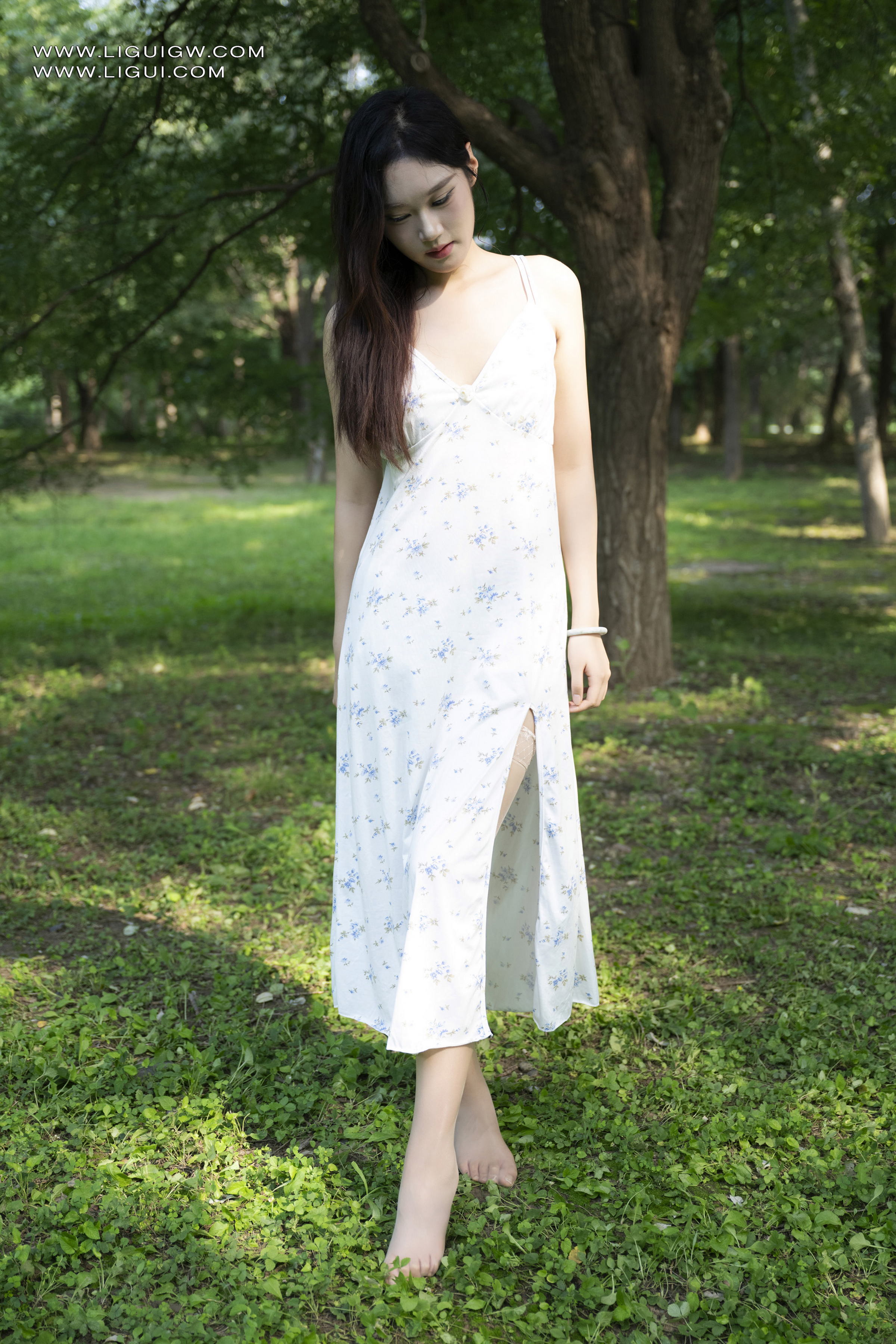 [Ligui丽柜] 2025.11.14 白纱透肤林中漫游 昆昆第8张
