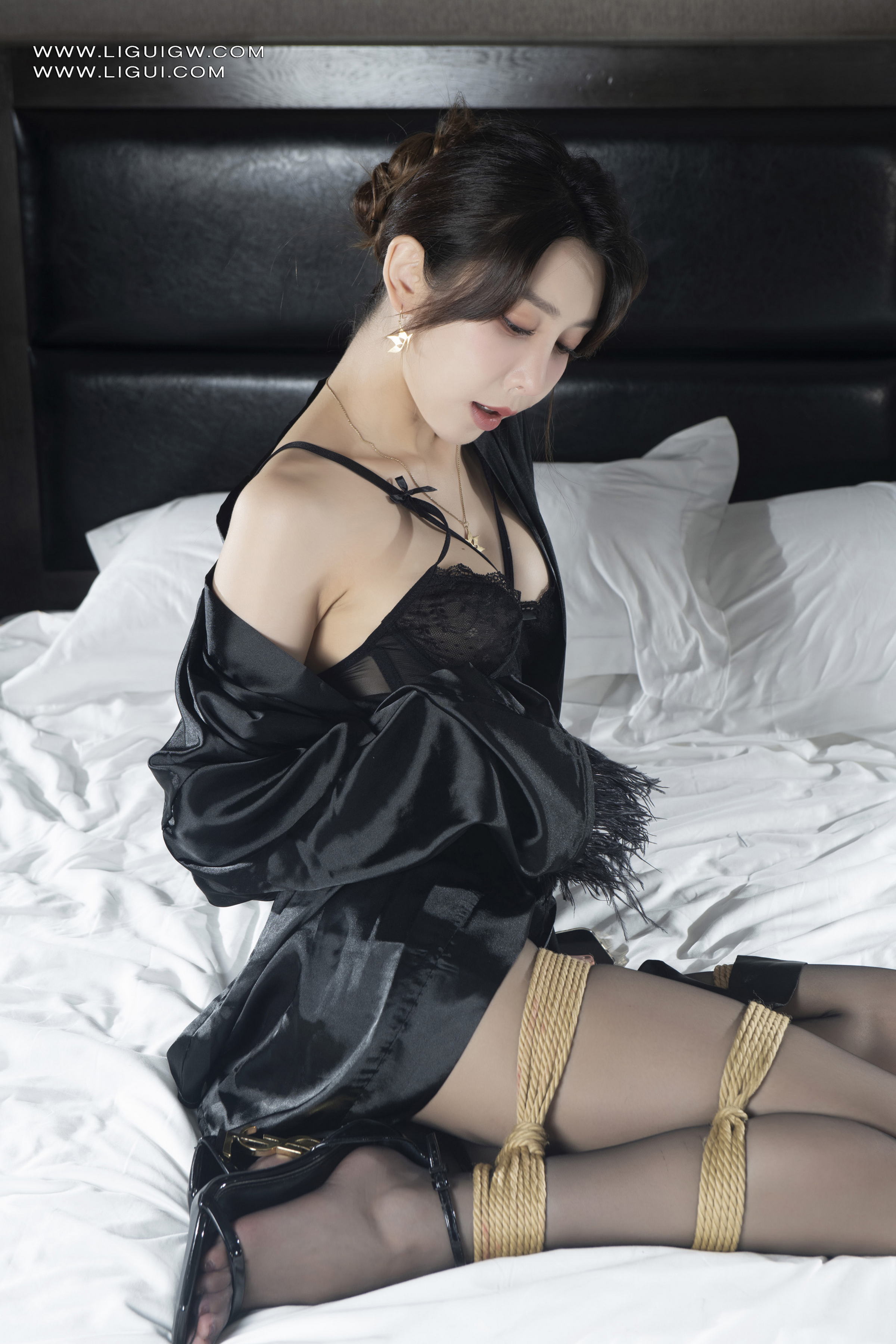 [Ligui丽柜] 2025.11.28《缚虐黑丝丽人》兔子第4张