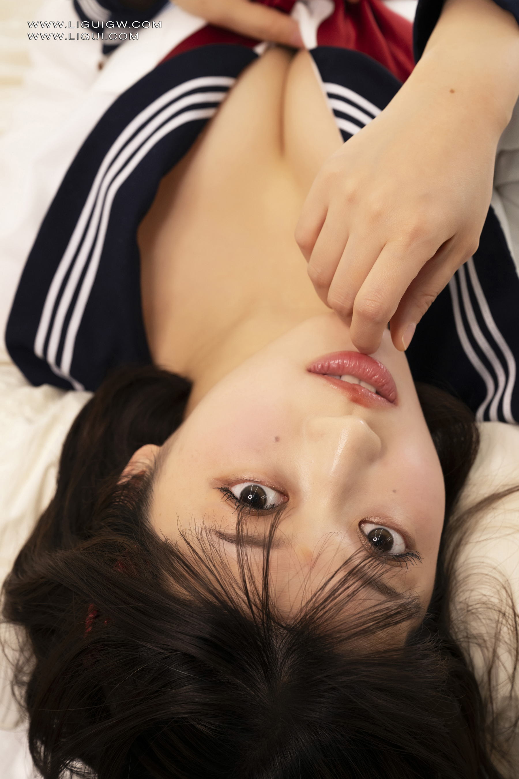 [Ligui丽柜] 2026.02.23 褪去丝袜的清纯学妹 大冢杏奈第22张