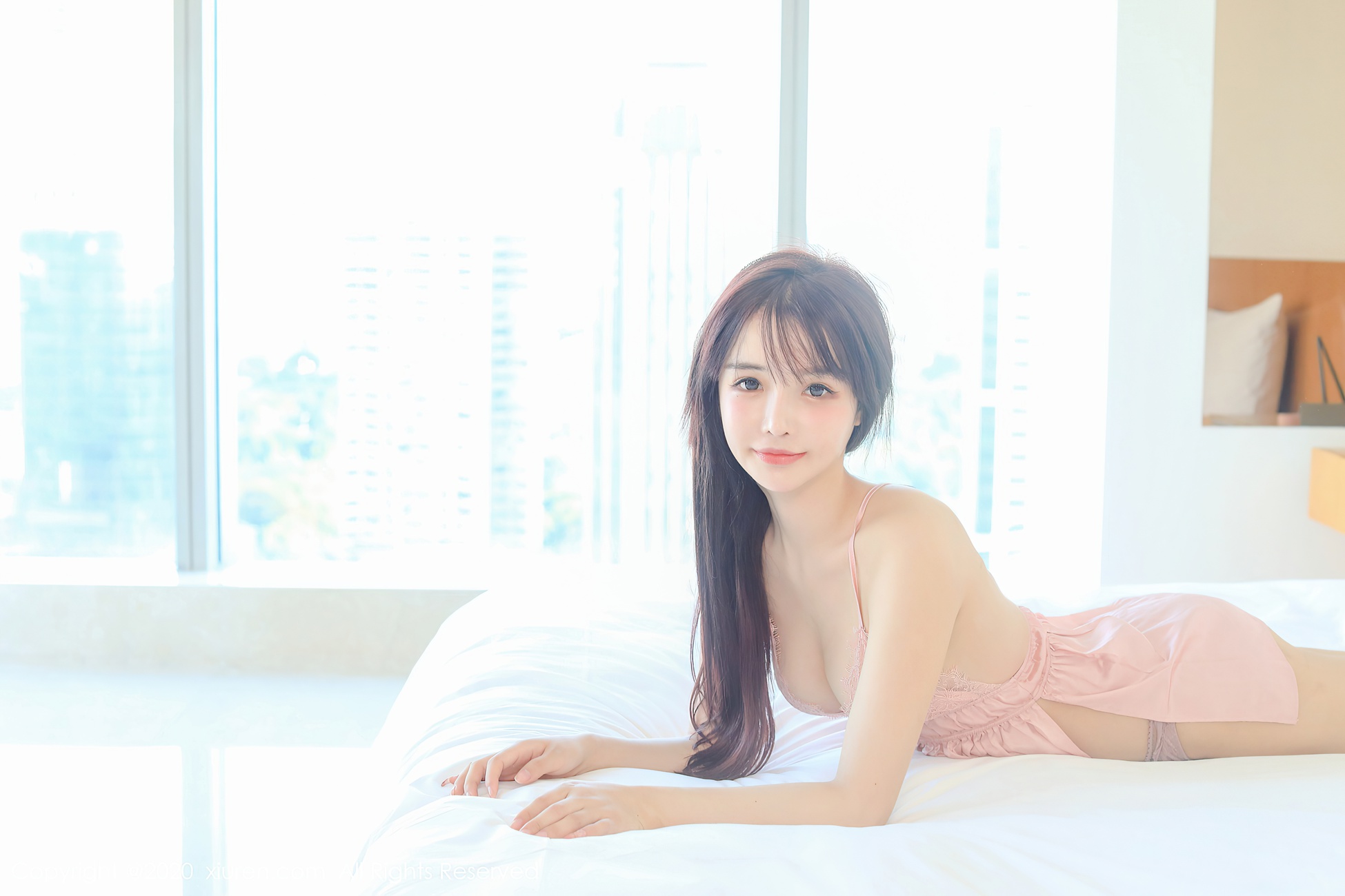 [XIUREN绣人网] 2020.10.19 No.2666 南初妹妹 [45P]第2张