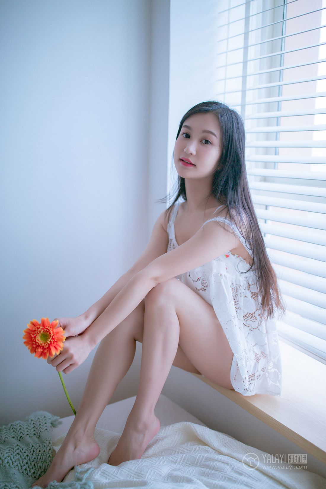 [YALAYI雅拉伊] 2019.02.14 No.185 你是我手里那束花 仙女不会灰 在现浏览第9张