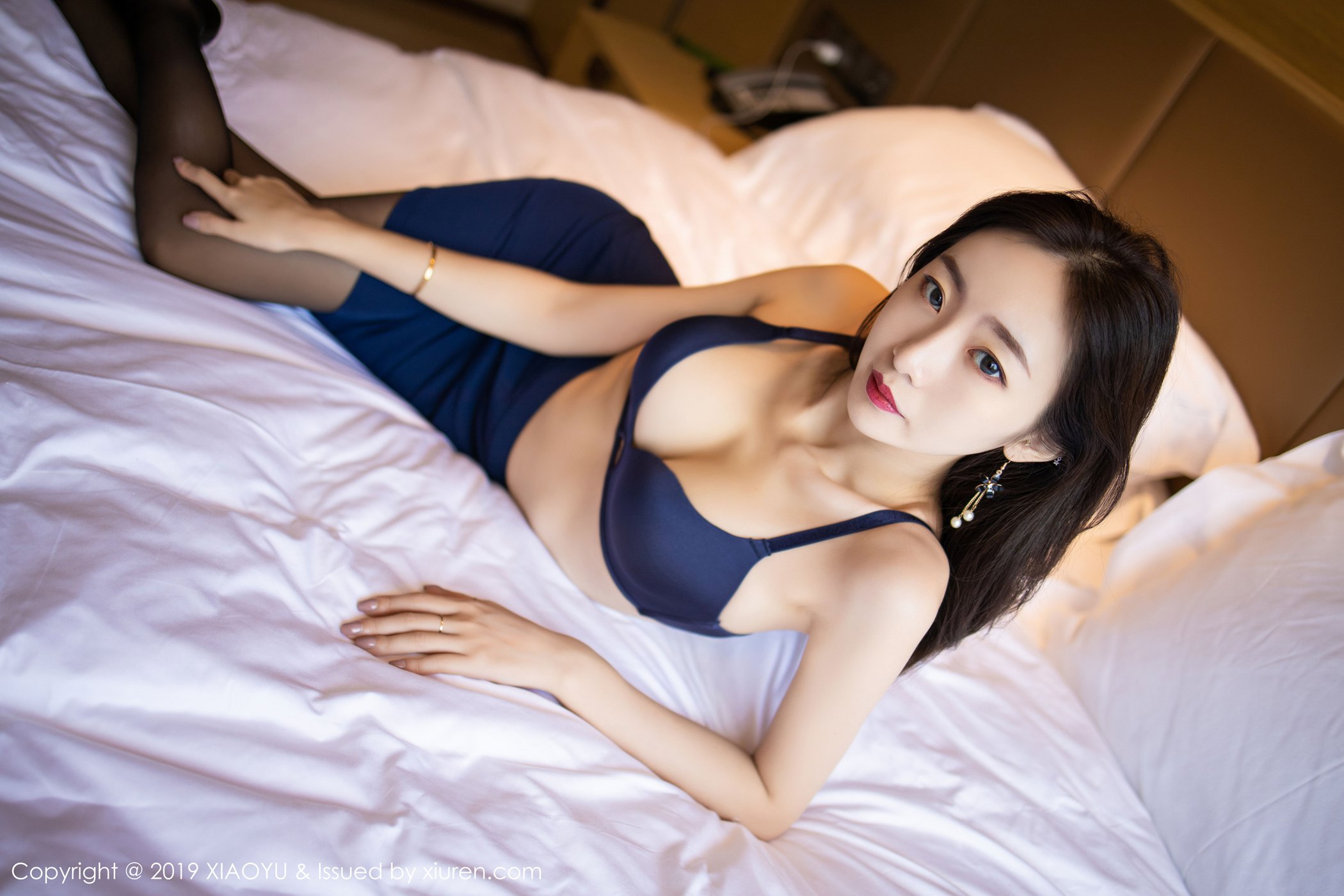 [XIAOYU语画界]YU20191128VOL0203 2019.11.28 VOL.203 黑丝曼妙有致娇躯美臀成行 安琪Yee[63+1P]第5张